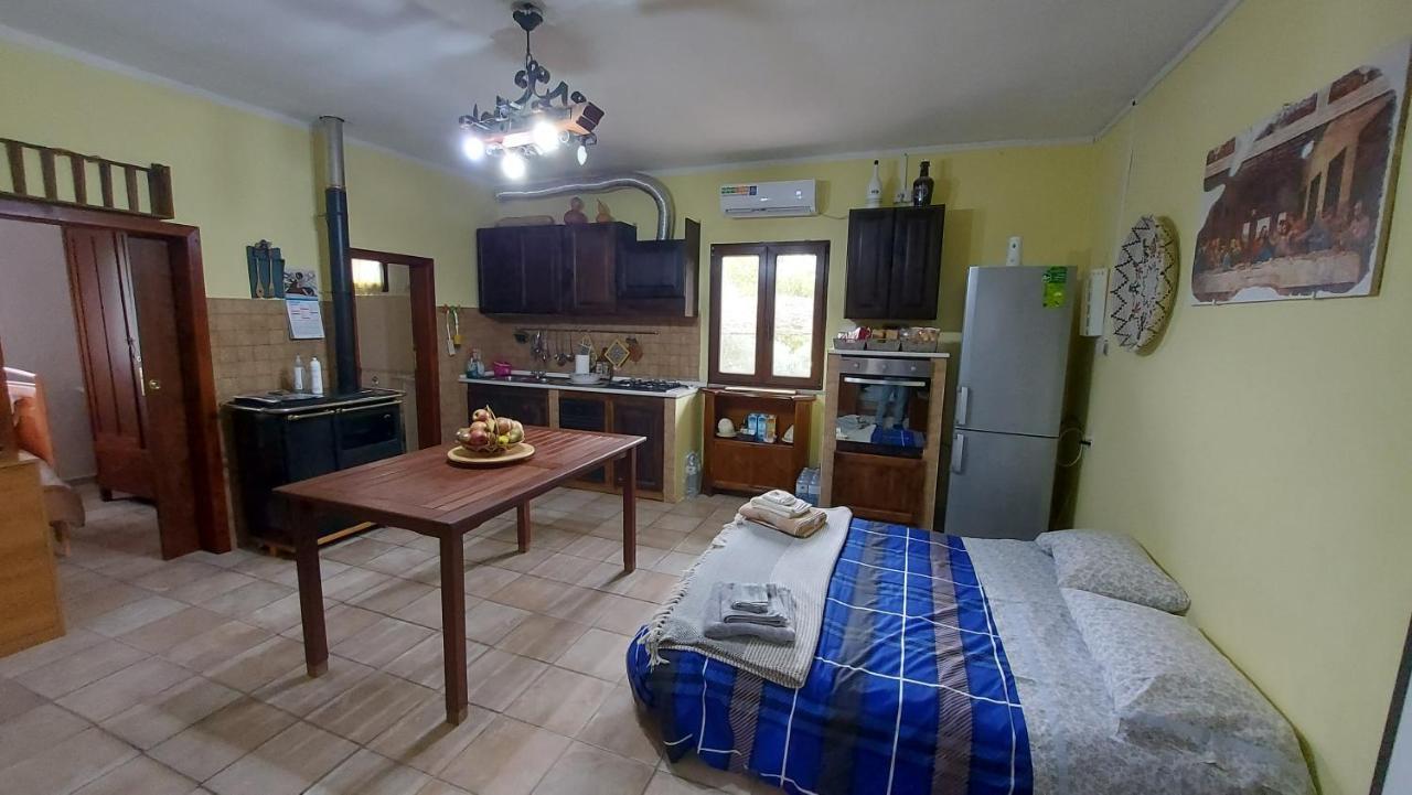 Sa Domu 'E Pisittu Apartment Iglesias Exterior photo